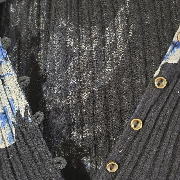 Lucky Brand Half Button Down Floral Print Top - Picture 3 of 7